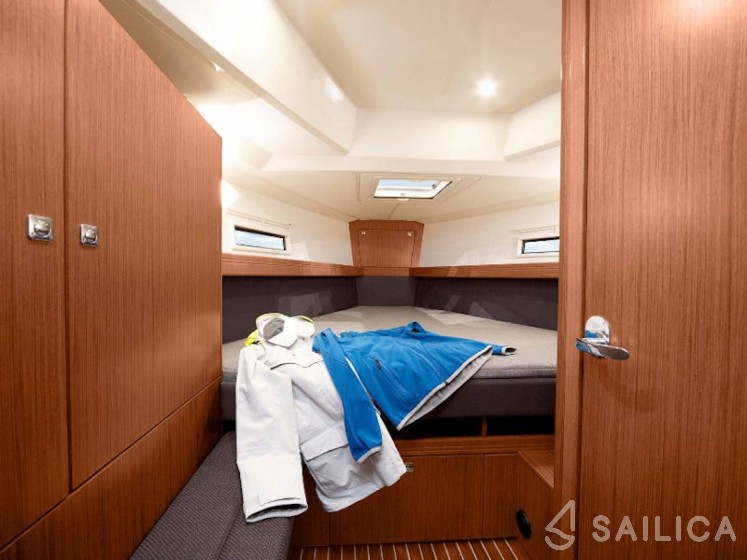 Bavaria 41 Cruiser - Yacht Charter Sailica