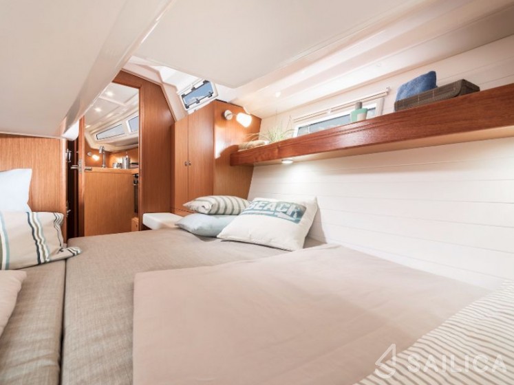 Bavaria 34 Cruiser - Yacht Charter Sailica