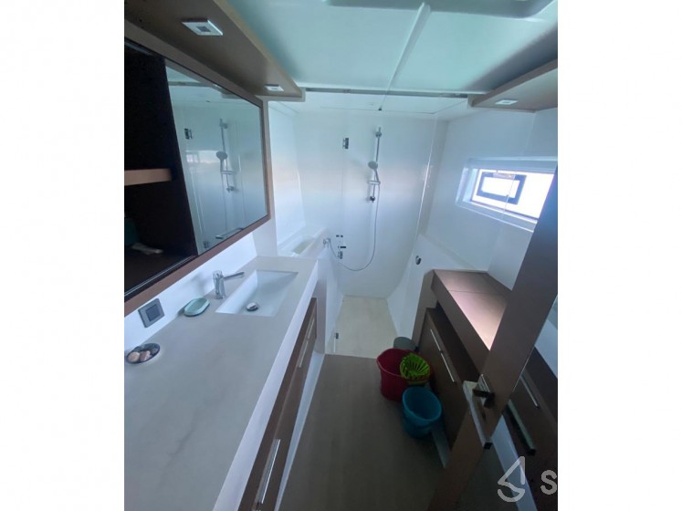 Lagoon 46  - Yacht Charter Sailica