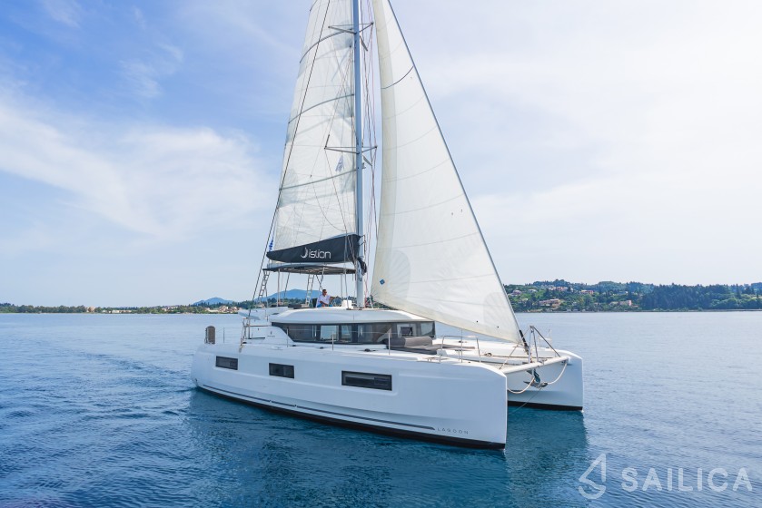 Lagoon 46  - Yacht Charter Sailica
