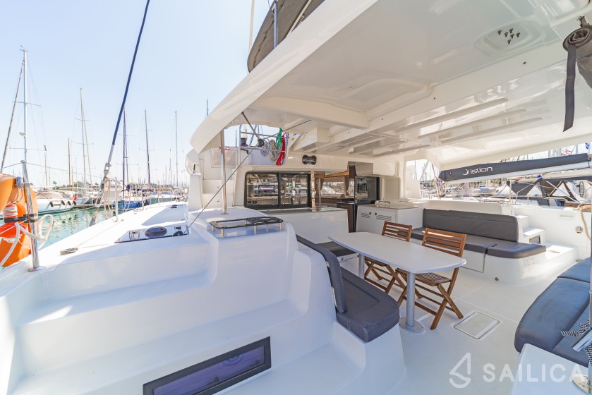 Lagoon 46  - Yacht Charter Sailica