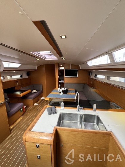 Sun Odyssey 439 - Yacht Charter Sailica