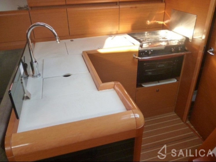 Sun Odyssey 439 - Yacht Charter Sailica