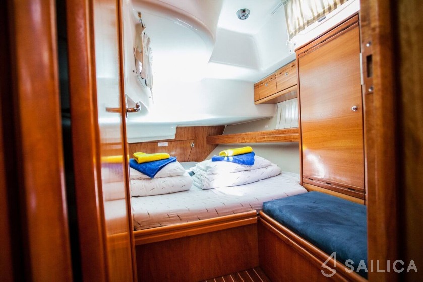 Bavaria 46 Cruiser - Yacht Charter Sailica