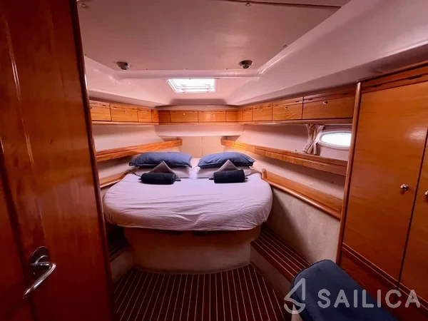 Bavaria 46 Cruiser - Yacht Charter Sailica