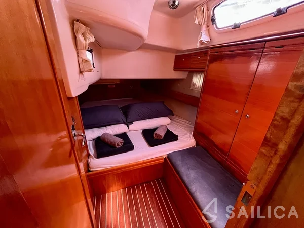 Bavaria 46 Cruiser - Yacht Charter Sailica