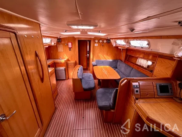 Bavaria 46 Cruiser - Yacht Charter Sailica