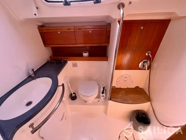 Bavaria 46 Cruiser - Yacht Charter Sailica