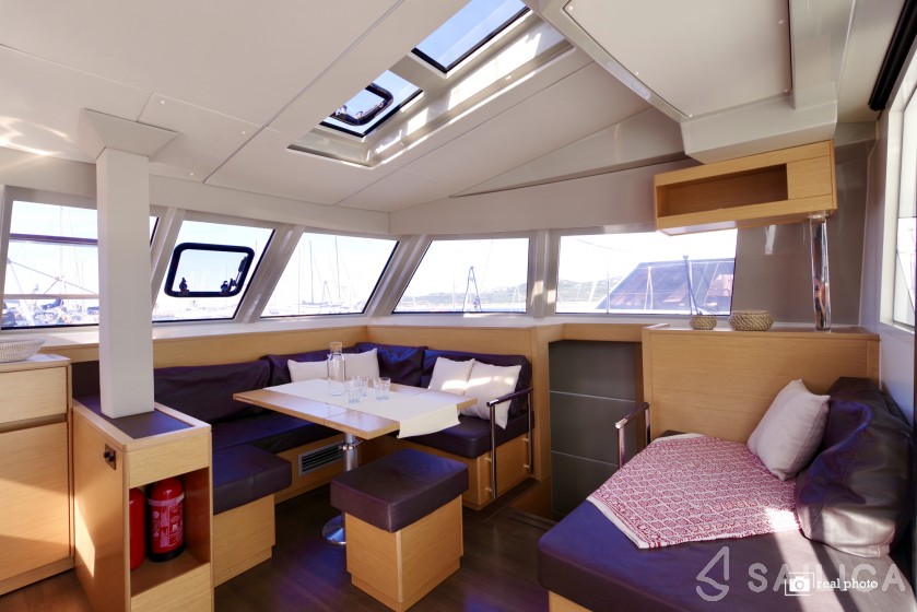 Nautitech 46 Fly - Yacht Charter Sailica
