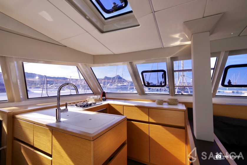 Nautitech 46 - Yacht Charter Sailica