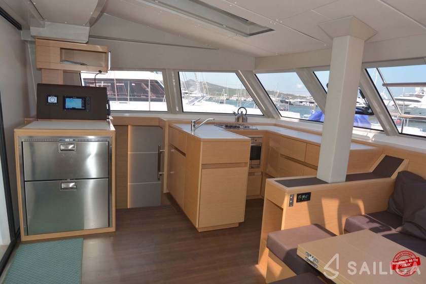 Nautitech 46 - Yacht Charter Sailica