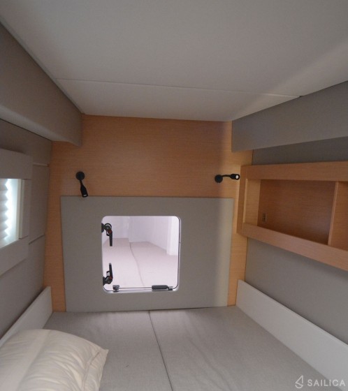 Nautitech 46 Fly - Yacht Charter Sailica