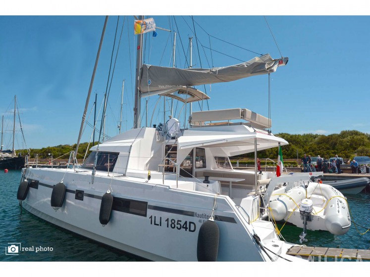 Nautitech 46 Fly - Yacht Charter Sailica