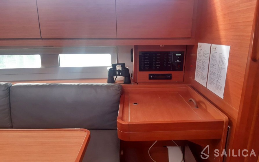 Dufour 390 Grand Large - Yacht Charter Sailica