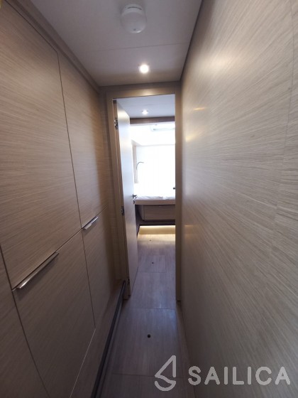 Lagoon 46  - Yacht Charter Sailica