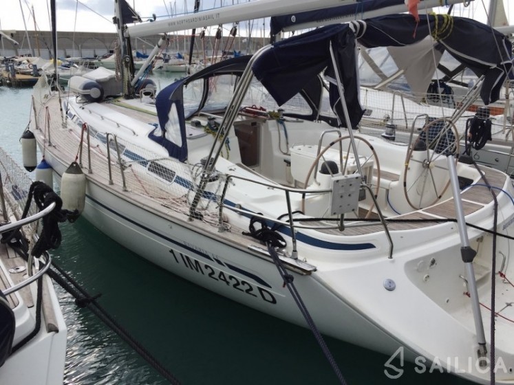 Bavaria 44 - Yacht Charter Sailica