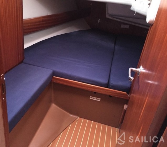 Bavaria 44 - Yacht Charter Sailica
