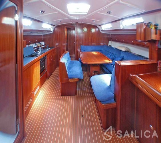 Bavaria 44 - Yacht Charter Sailica