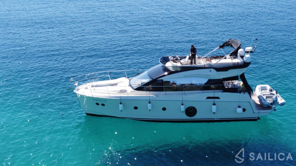 Monte Carlo 5 - Yacht Charter Sailica