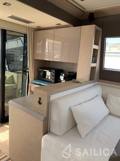 Monte Carlo 5 - Yacht Charter Sailica