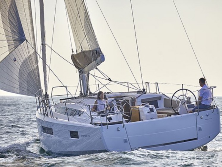 Sun Odyssey 410 - Yacht Charter Sailica