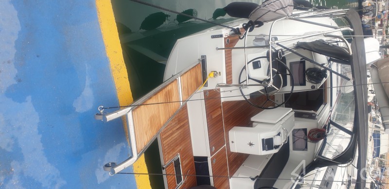 Sun Odyssey 410 - Yacht Charter Sailica