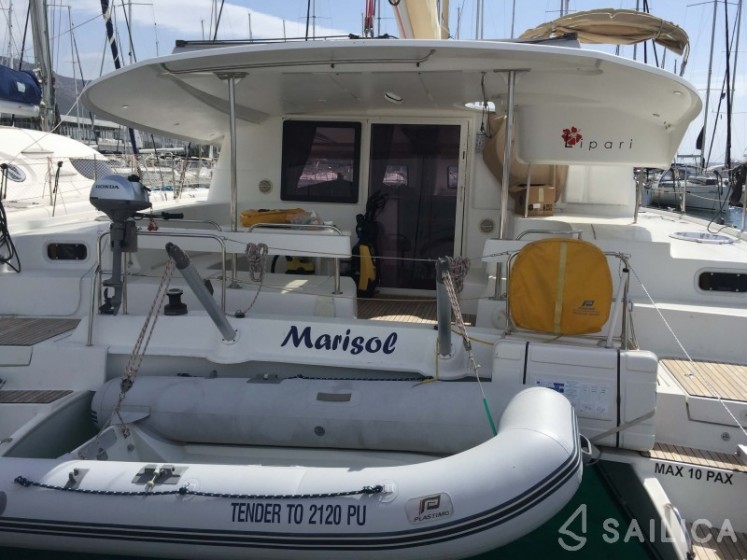 Lipari 41 - Yacht Charter Sailica