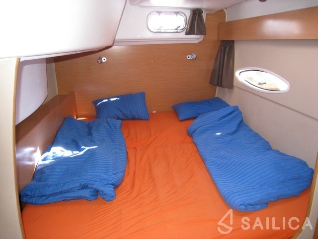 Lipari 41 - Yacht Charter Sailica