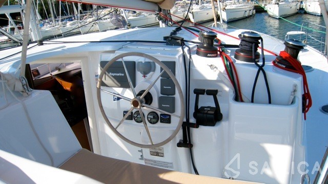 Lipari 41 - Yacht Charter Sailica