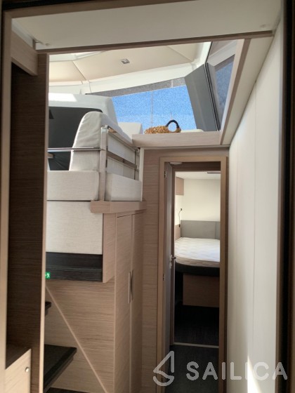 Elba 45 - Yacht Charter Sailica