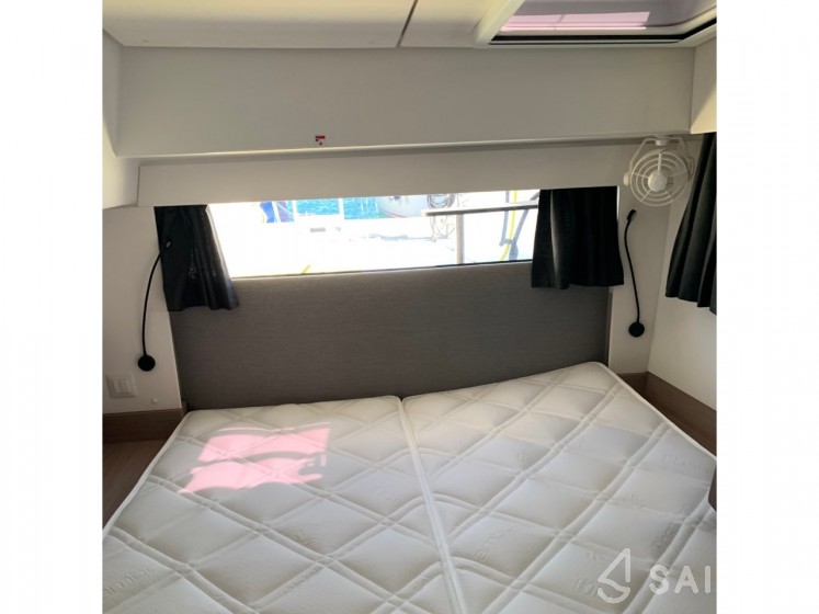 Elba 45 - Yacht Charter Sailica