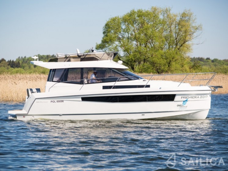 Platinum 989 - Yacht Charter Sailica