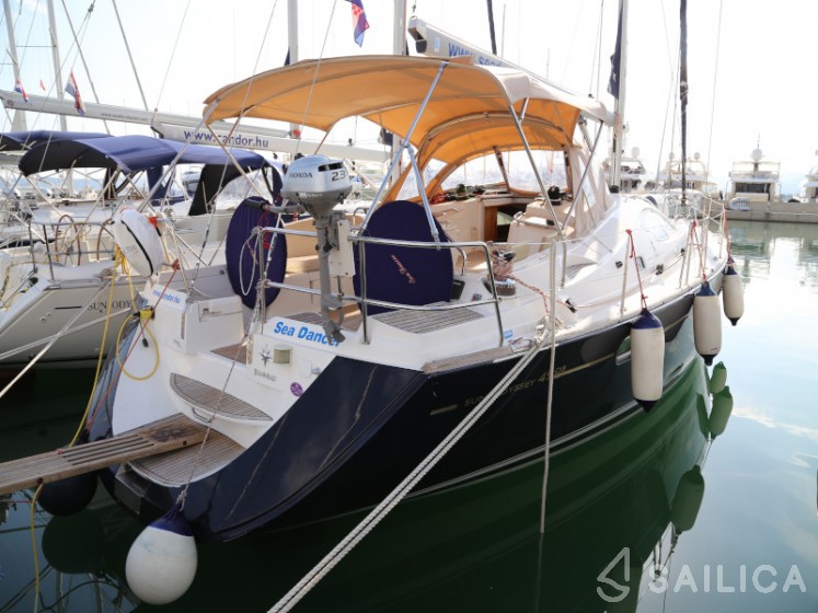 Sun Odyssey 49DS - Yacht Charter Sailica