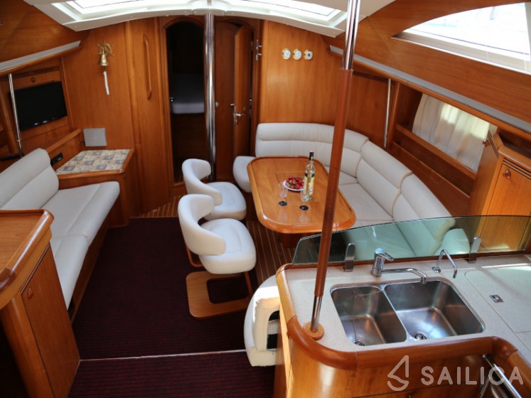 Sun Odyssey 49DS - Yacht Charter Sailica