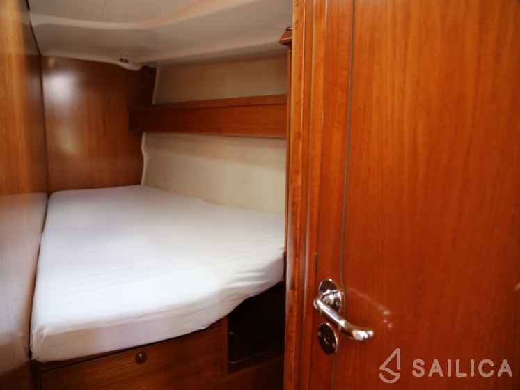 Sun Odyssey 49DS - Yacht Charter Sailica