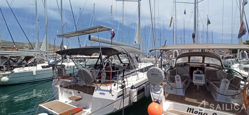Bavaria C42 - Yacht Charter Sailica