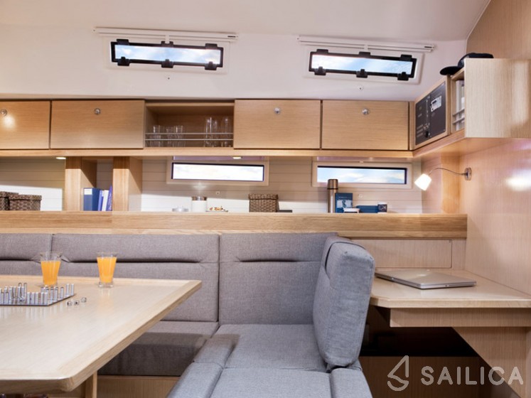 Bavaria Cruiser 45 - Yacht Charter Sailica
