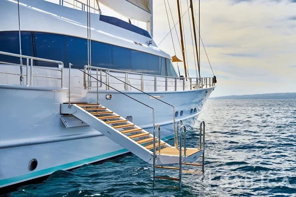Gulet - Yacht Charter Sailica