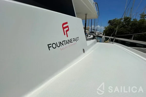 Lucia 40 - Yacht Charter Sailica