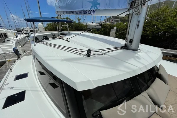 Lucia 40 - Yacht Charter Sailica