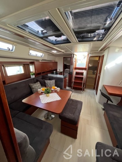 Hanse 455 - Yacht Charter Sailica