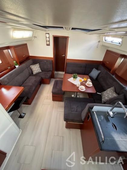Hanse 455 - Yacht Charter Sailica