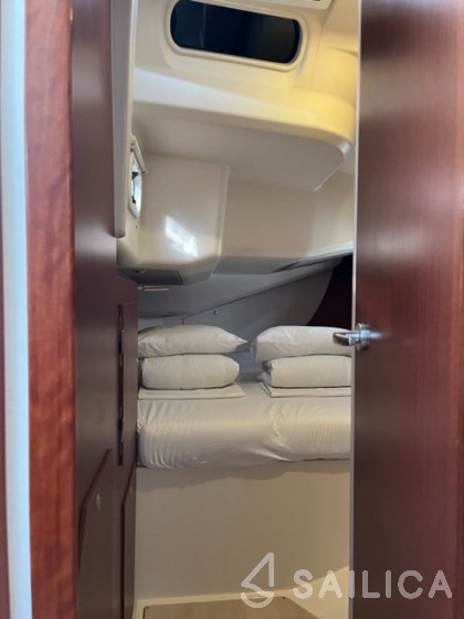 Hanse 455 - Yacht Charter Sailica