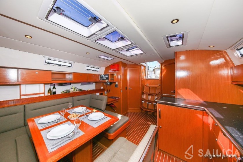 Bavaria 45 Cruiser - Yacht Charter Sailica