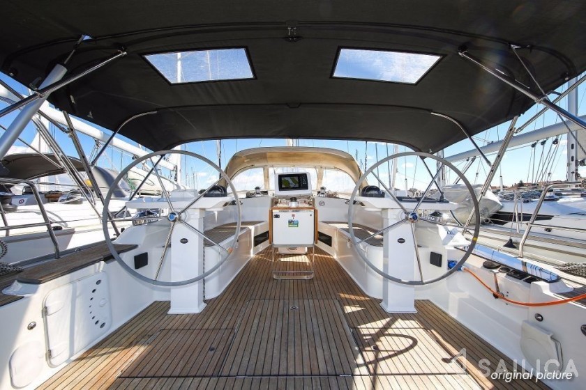 Bavaria 45 Cruiser - Yacht Charter Sailica