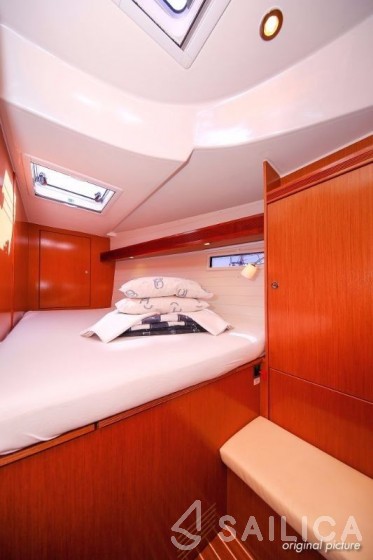 Bavaria 45 Cruiser - Yacht Charter Sailica