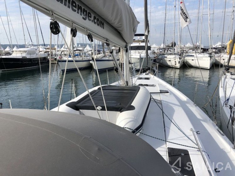 Hanse 455 - Yacht Charter Sailica