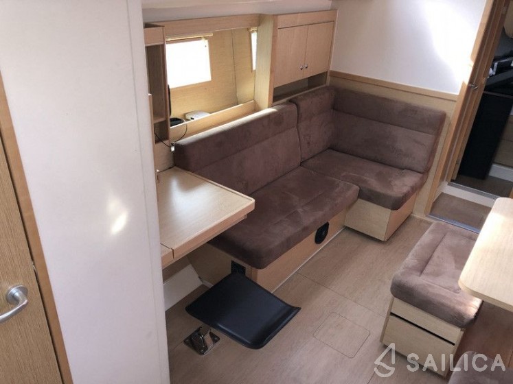 Hanse 455 - Yacht Charter Sailica