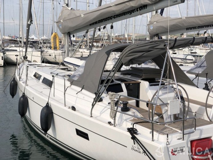 Hanse 455 - Yacht Charter Sailica