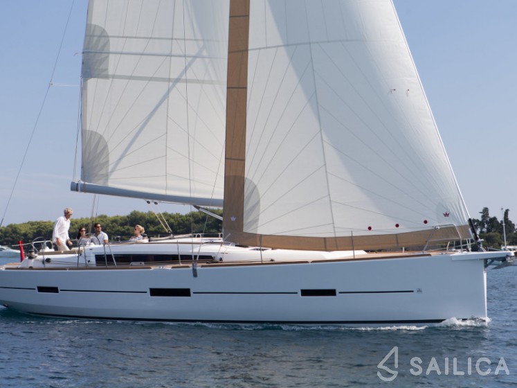 Dufour 460 GL - Yacht Charter Sailica